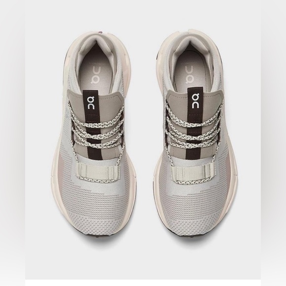 On Running Shoes - On Running Cloudnova Women Sneakers